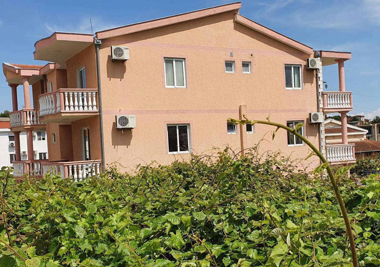 Kurt Apartaments Улцинь Экстерьер фото